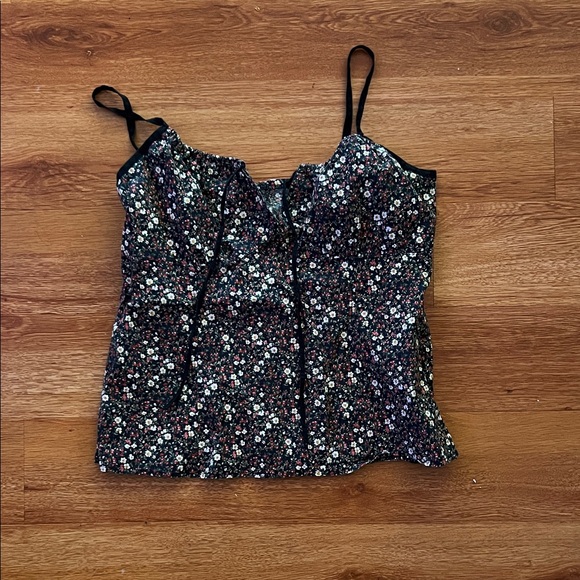 Tops - Elegant Floral Black Camisole